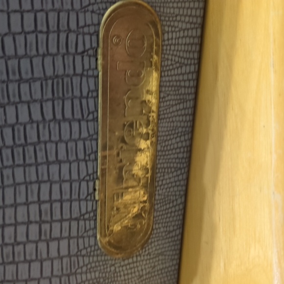 Vintage Nintendo Game Carrying case - Picture 3 of 8